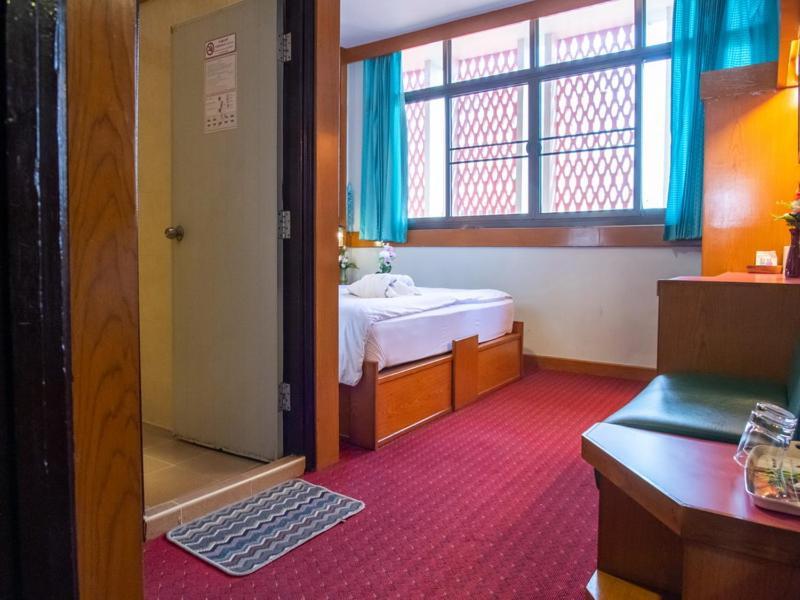 Siri Hotel Nakhonratchasima Eksteriør bilde