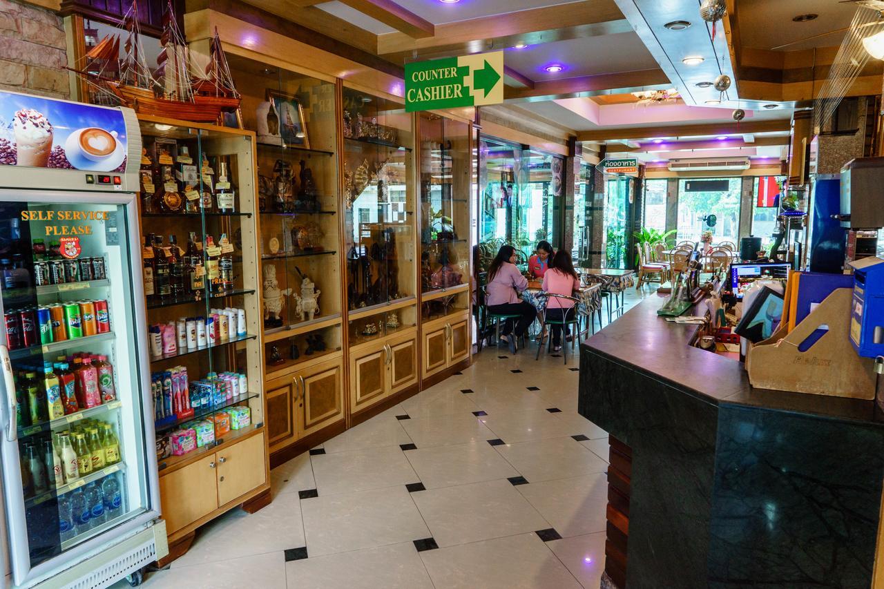 Siri Hotel Nakhonratchasima Eksteriør bilde