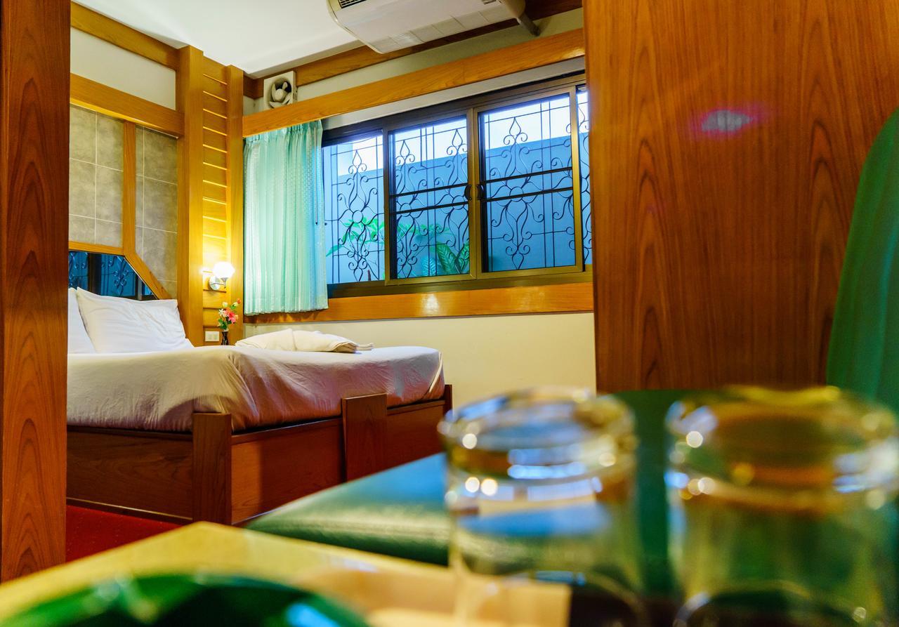 Siri Hotel Nakhonratchasima Eksteriør bilde
