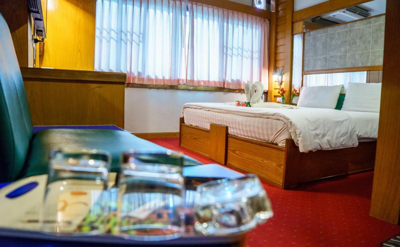 Siri Hotel Nakhonratchasima Eksteriør bilde
