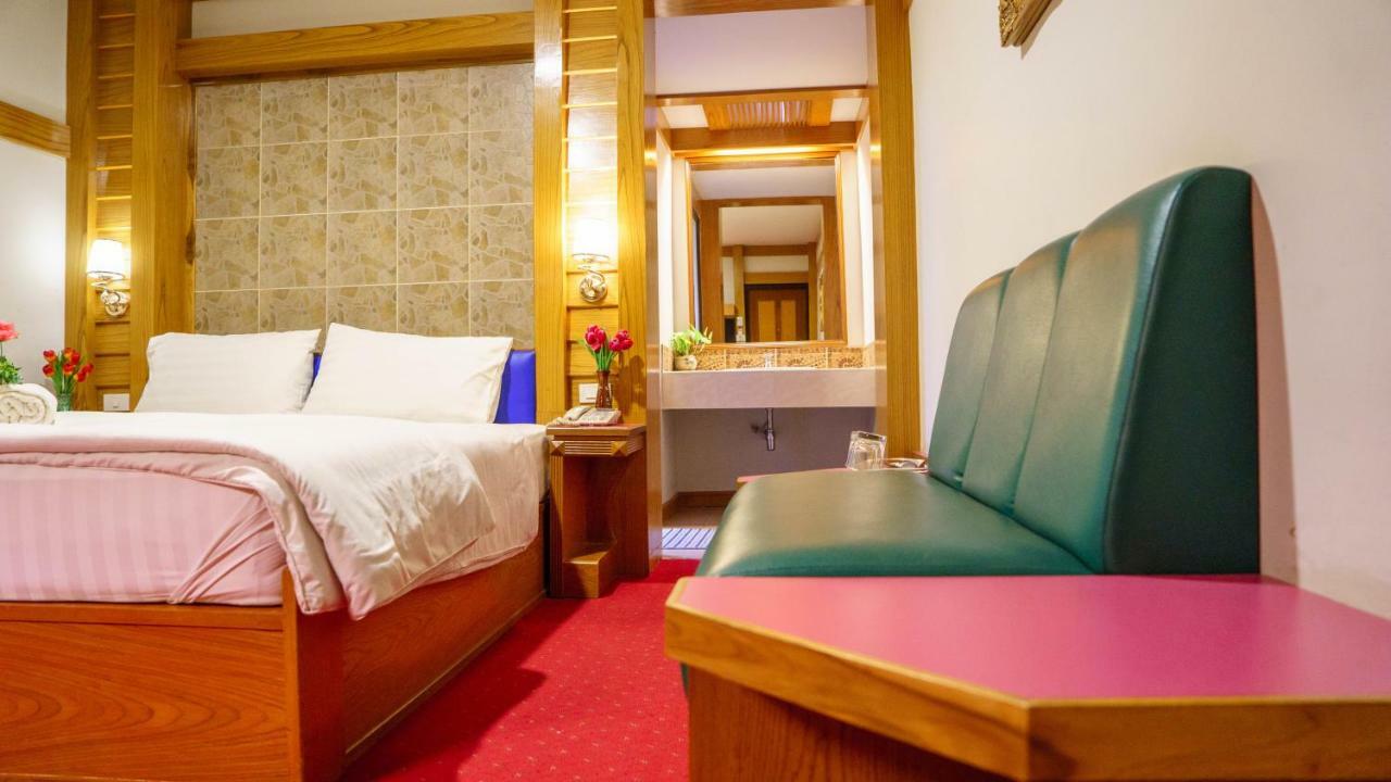 Siri Hotel Nakhonratchasima Eksteriør bilde
